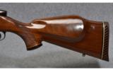 Weatherby (Japan) Mark V .300 Wby. Mag. - 7 of 8