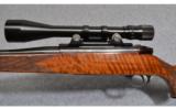 Weatherby Mark V300 Wby. Mag. - 4 of 8