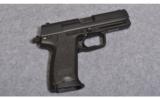 Heckler & Koch USP .45 Auto - 1 of 2