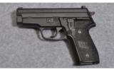 Sig Sauer P220 Stainless .40 S&W - 2 of 2