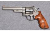 Smith & Wesson Model 629 .44 Mag, - 2 of 3