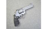 Smith & Wesson Model 29-5
.44 Magnum - 1 of 2
