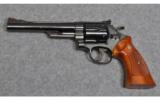 Smith & Wesson Model 29-2
.44 Mag - 2 of 3