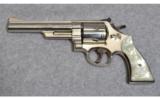 Smith & Wesson
Model 29-2 Nickel Plate .41 Mag. - 2 of 2