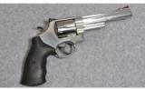 Smith & Wesson Model 629-8 .44 Mag. - 1 of 2