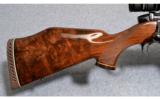 Weatherby Mark V .257 Wby. Mag. - 5 of 8
