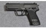 Heckler& Koch USP.40 S&W - 2 of 2