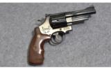 Smith & Wesson Model 29-8 Outfitter Series Mountian .44 Mag - 1 of 2