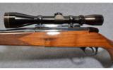 Weatherby Mark V .300 Wby. Mag. - 4 of 8