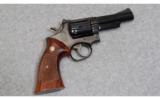 Smith & Wesson Model 19-3
.357 Mag. - 1 of 2