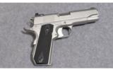 Dan Wesson Valor.45 Acp. - 1 of 2