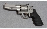 Smith & Wesson Model 627-5 .357 Magnum - 2 of 2