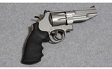 Smith & Wesson Model 627-5 .357 Magnum - 1 of 2