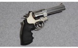 Smith & Wesson Model 629-6 Classic .44 Magnum - 1 of 2