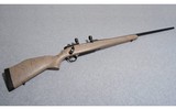 Weatherby Mark V Lightweight 300 Weatherby Magnum - 1 of 8