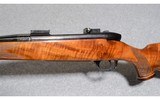 Weatherby Mark V (Japan) .300 Weatherby Magnum - 8 of 11