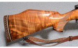 Weatherby Mark V (Japan) .300 Weatherby Magnum - 2 of 11
