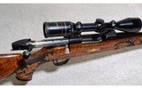 Weatherby Mark V Custom 7mm Weatherby Magnum - 6 of 14
