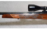 Weatherby Mark V Varminter .22-250 Remington - 6 of 10