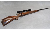 Weatherby Mark V .300 Weatherby Magnum - 1 of 10