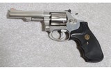 Smith & Wesson Model 63 .22 Long Rifle Revolver - 2 of 4