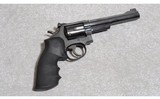 Smith & Wesson Model 19-5 .357 Magnum 5 7/8" Barrel