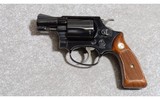 Smith & Wesson Model 37 Chiefs Special Airweight .38 Special - 2 of 4