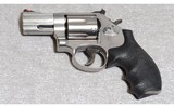 Smith & Wesson 686-6 - 2 of 4