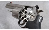 Smith & Wesson Model 629-6, 6 1/4" Barrel .44 Magnum Revolver - 4 of 6