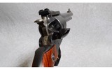 Ruger New Model Super Blackhawk .44 Magnum 7 1/2" Barrel Single Action Revolver - 4 of 5