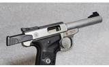 Smith & Wesson SW 22 Victory .22 Long Rifle 5 1/2" Barrel - 4 of 5