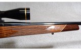 Weatherby Mark V Deluxe .257 Weatherby Magnum (US Mfg.) - 4 of 10