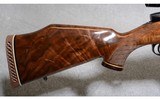 Weatherby Mark V Deluxe .257 Weatherby Magnum (US Mfg.) - 2 of 10