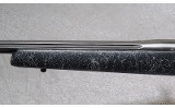 Weatherby Mark V .300Weatherby Magnum Synthetic Stock Rifle - 6 of 10