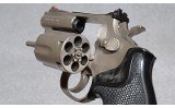 Smith & Wesson 19-5 Pistol, .357 Magnum, 2 1/2 Inch Barrel - 2 of 5