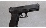 Glock 21 SF Pistol, .45 Auto, 4 5/8 Inch Barrel, 1 3/4 lbs. - 3 of 5