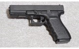 Glock 21 SF Pistol, .45 Auto, 4 5/8 Inch Barrel, 1 3/4 lbs.