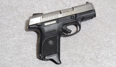 Ruger SR40c .40 S&W 3 1/2" Barrel Pistol
