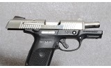 Ruger SR40c .40 S&W 3 1/2" Barrel Pistol - 5 of 6