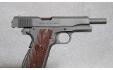 Springfield 1911 A1 Pistol, .45 Auto, 5 Inch Barrel, 2 3/4 lbs. - 5 of 6 Springfield 1911 A1 Pistol, .45 Auto, 5 Inch Barrel, 2 3/4 lbs. - 5 of 6