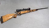 Crown Grade Weatherby Mark V, .300 Weatherby Magnum, 26 Inch Barrel, 10 lbs.