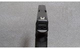 Glock 22 Pistol, .40 S&W, 4 1/2 Inch Barrel, 1 5/8 lbs. - 6 of 6