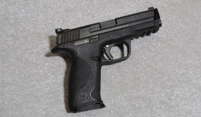 Smith & Wesson M&P 9 Pistol, 9mm Luger, 4.25 Inch Barrel, 1 3/4 lbs.