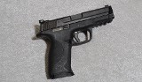 Smith & Wesson M&P 9 Pistol, 9mm Luger, 4.25 Inch Barrel, 1 3/4 lbs.