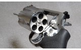 Smith & Wesson 500 Revolver, 500 S&W Magnum, 4 Inch Barrel, 3 1/2 lbs. - 4 of 6