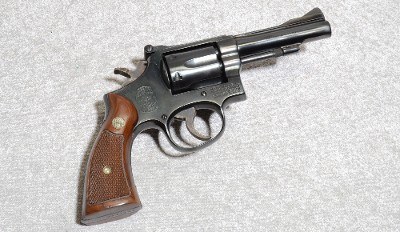 Smith & Wesson 15-2 Pistol, .38 Special, 4 Inch Barrel, 2 lbs.