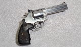Smith & Wesson 686-6 Pistol, 357 Magnum, 5 Inch Barrel, 2 3/4 lbs. - 1 of 6