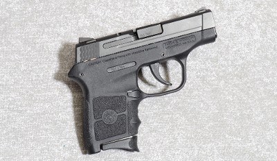 Smith & Wesson M&P Bodyguard 380 Pistol, .380 Auto, 2.75 Inch Barrel, 3/4 lb.