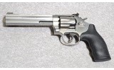 Smith & Wesson 617-6 Pistol, .22 Long Rifle, 6 Inch Barrel, 2 3/4 lbs. - 2 of 6