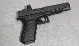 Glock 40 Gen 4 Pistol, 10mm Auto, 5" Barrel, 2 1/2 lbs. - 1 of 6